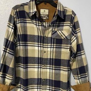 Legendary shirt ,size S